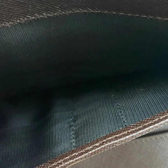 Salvatore Ferragamo Deep brown leather wallet with gold accent - Picture 9 of 16